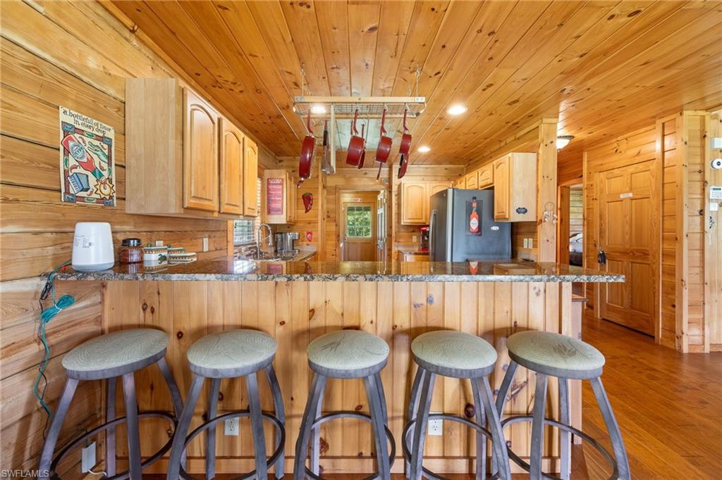 MONTURA - Residential