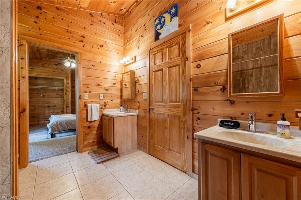 MONTURA - Residential