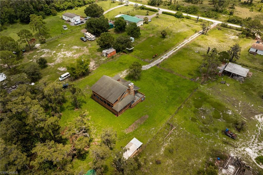 MONTURA - Residential