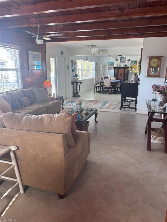 GULF ISLAND MANOR - Residential