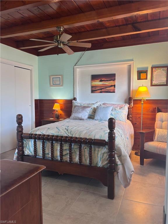 GULF ISLAND MANOR - Residential