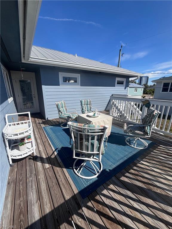 GULF ISLAND MANOR - Residential