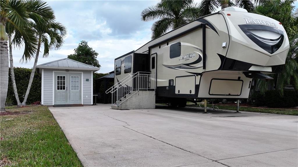 CYPRESS WOODS RV RESORT - Land