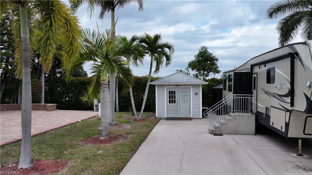 CYPRESS WOODS RV RESORT - Land