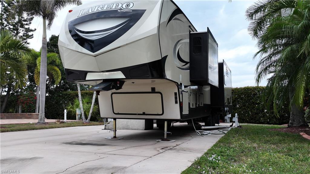 CYPRESS WOODS RV RESORT - Land