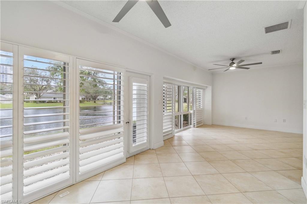 ARBOR TRACE - Residential