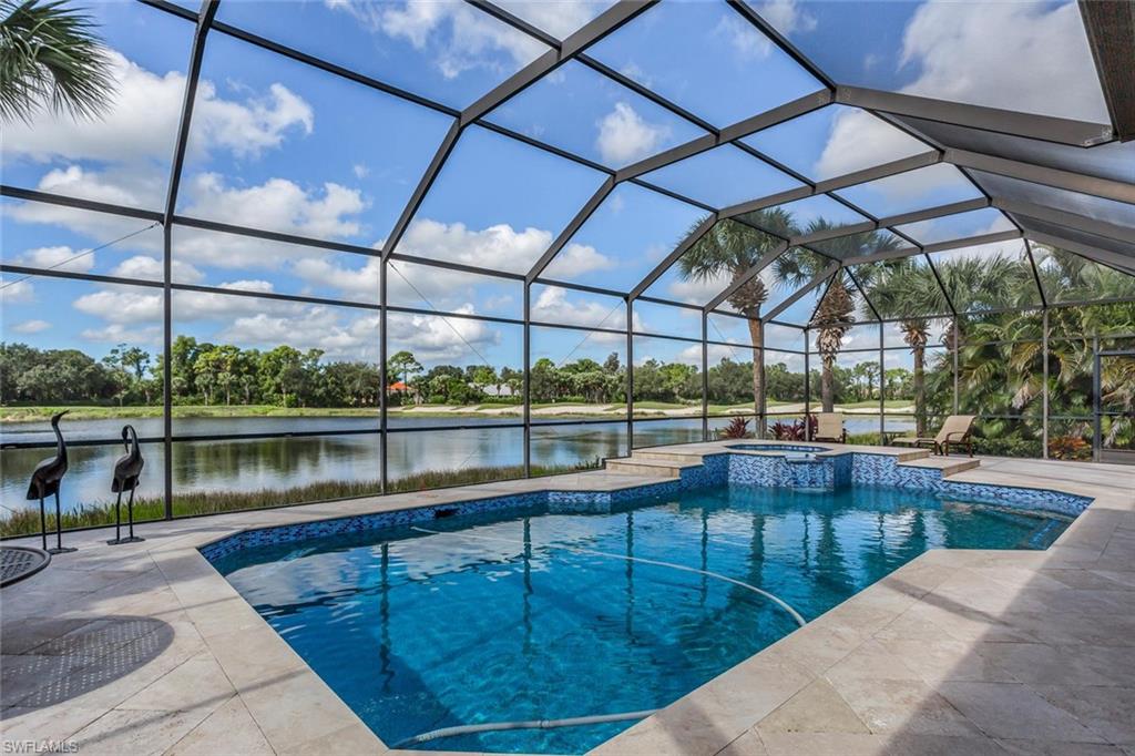 CROWN COLONY - Residential