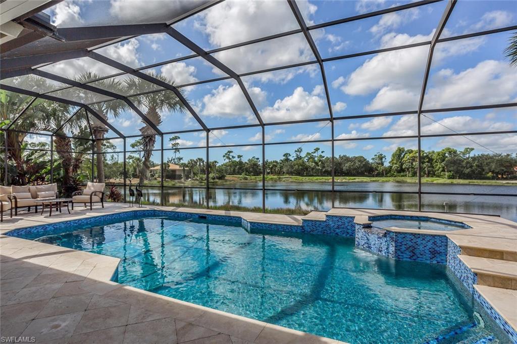 CROWN COLONY - Residential