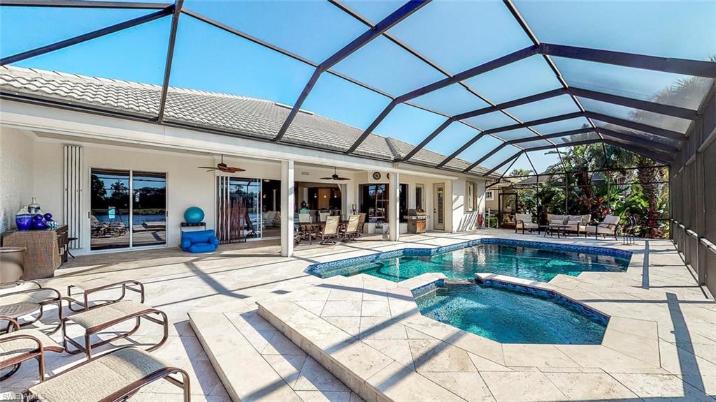 CROWN COLONY - Residential