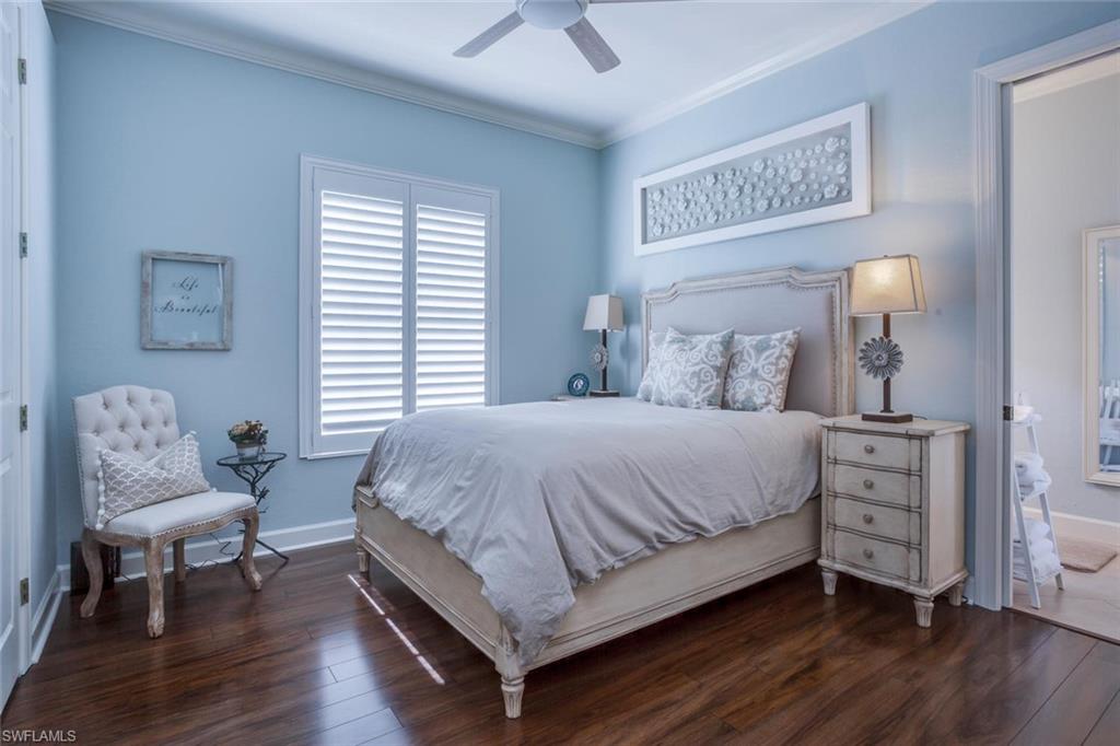 CROWN COLONY - Residential