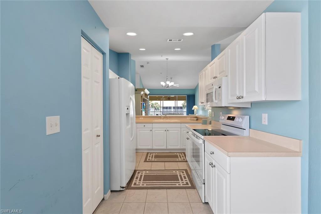 LAKEVIEW AT CARLTON LAKES - Residential