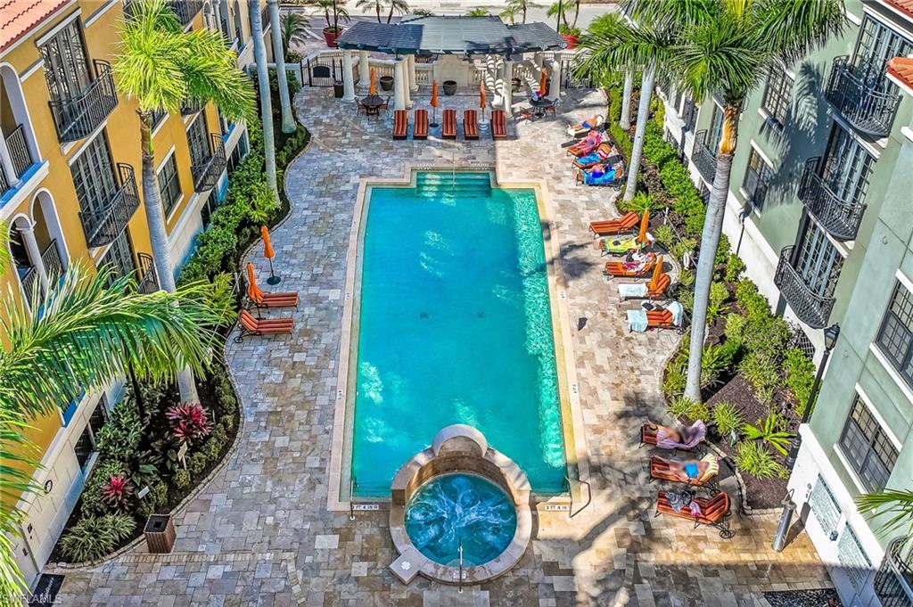 THE RESIDENCES AT COCONUT POINT - Residential