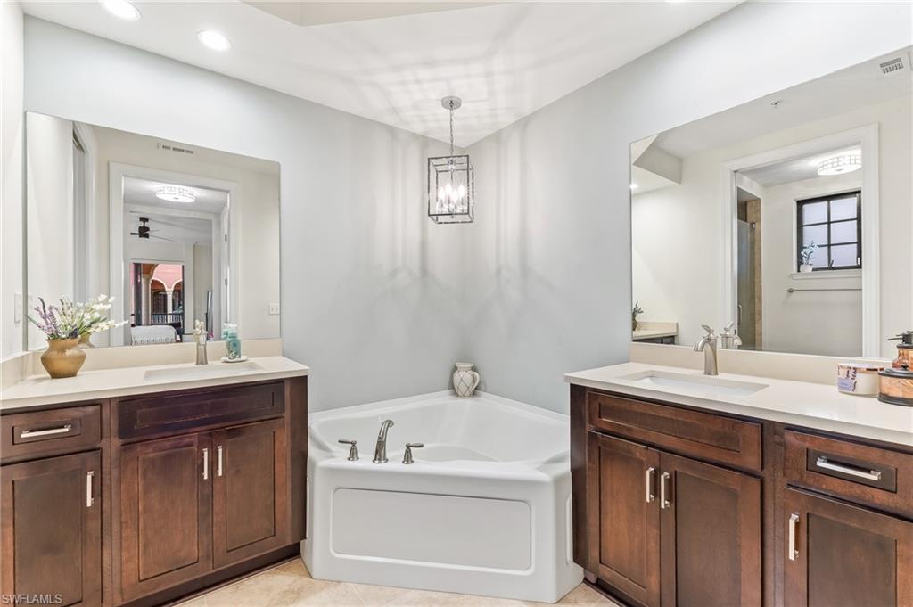 THE RESIDENCES AT COCONUT POINT - Residential