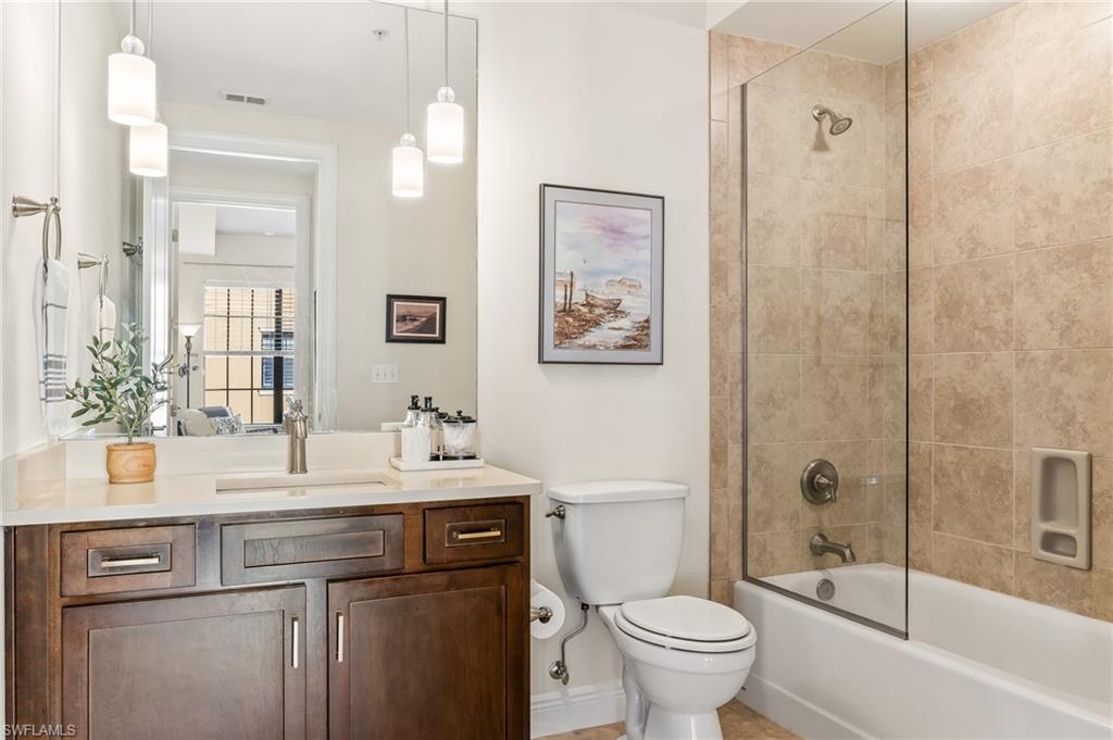 THE RESIDENCES AT COCONUT POINT - Residential