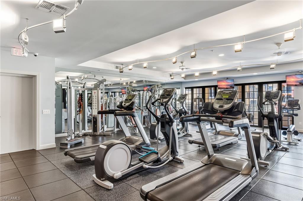 THE RESIDENCES AT COCONUT POINT - Residential