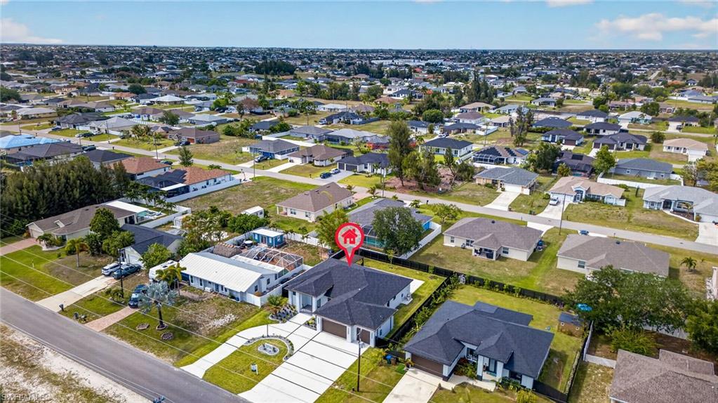 CAPE CORAL - Residential