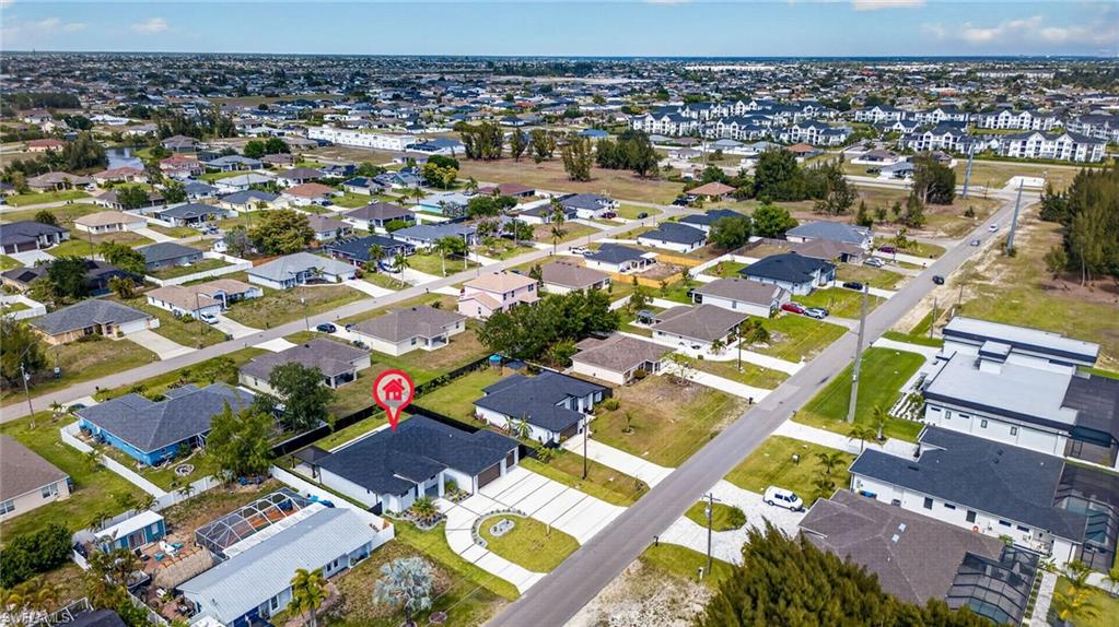 CAPE CORAL - Residential