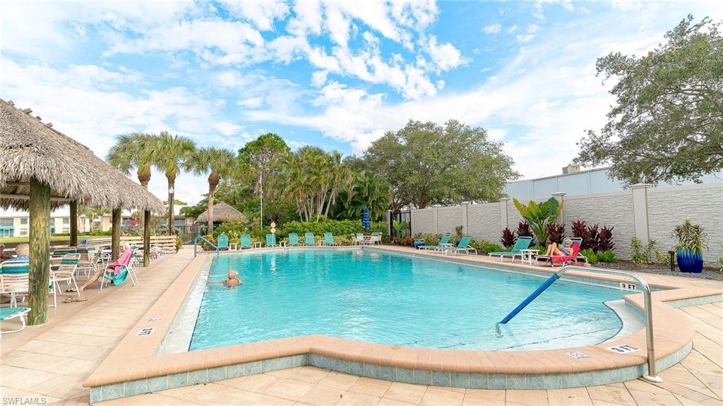 PAVILION CLUB - Residential