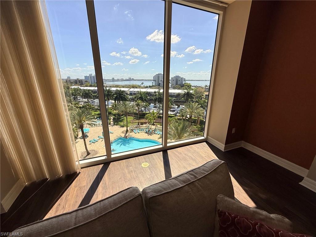 NORTH STAR YACHT CLUB - Residential