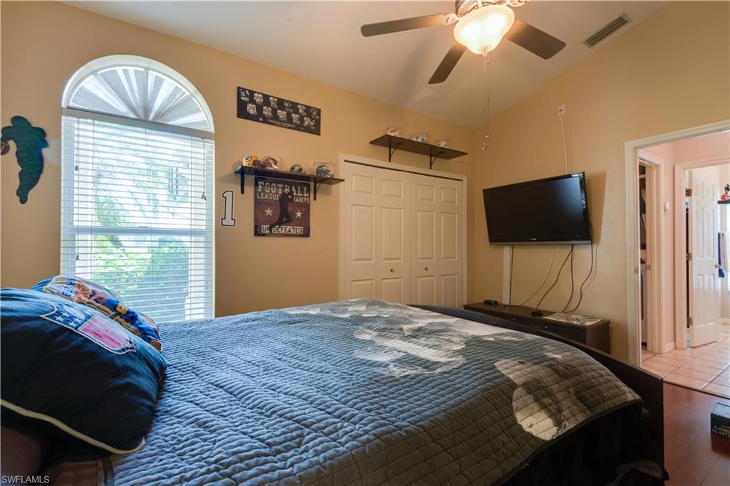 MAHOGANY RUN - Residential