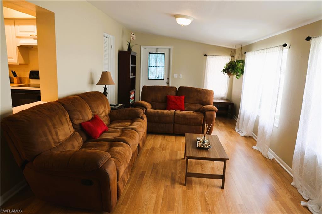 PORT CHARLOTTE - Residential Lease