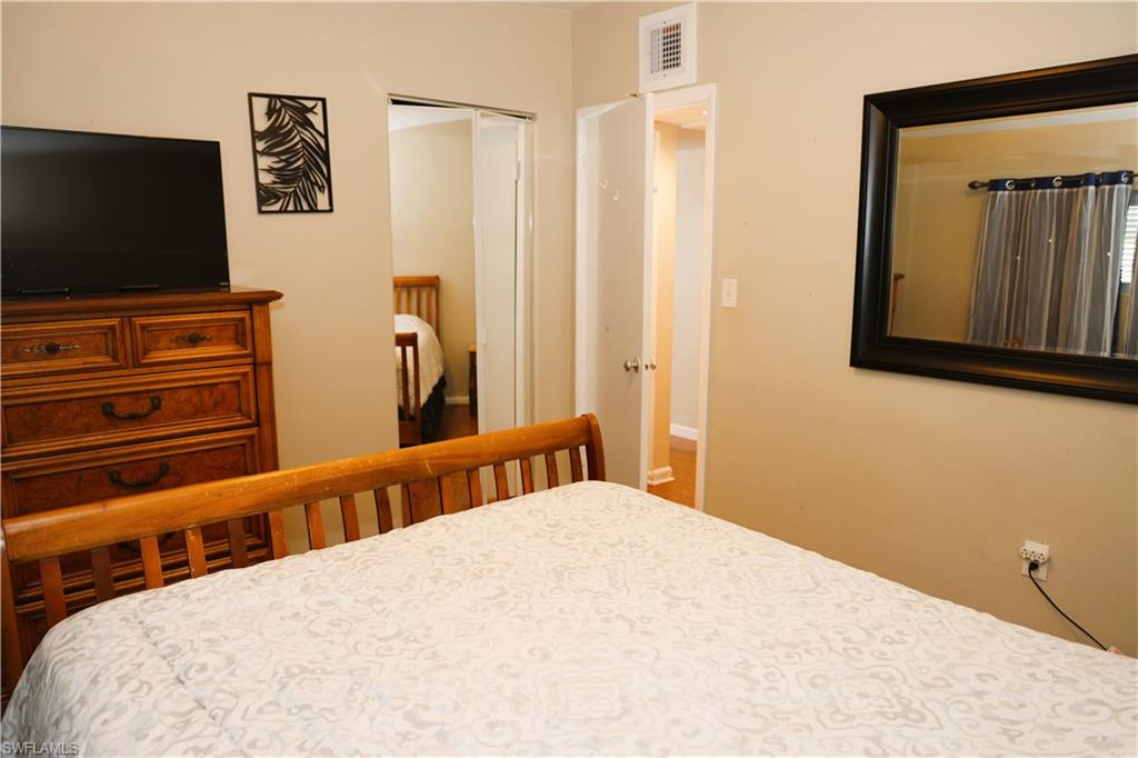 PORT CHARLOTTE - Residential Lease