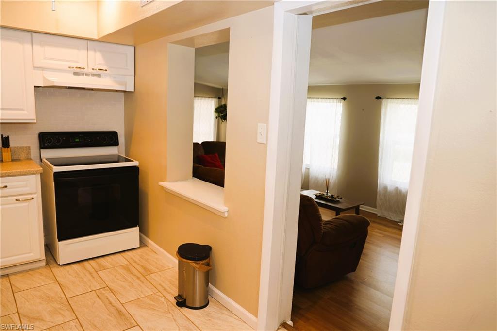 PORT CHARLOTTE - Residential Lease