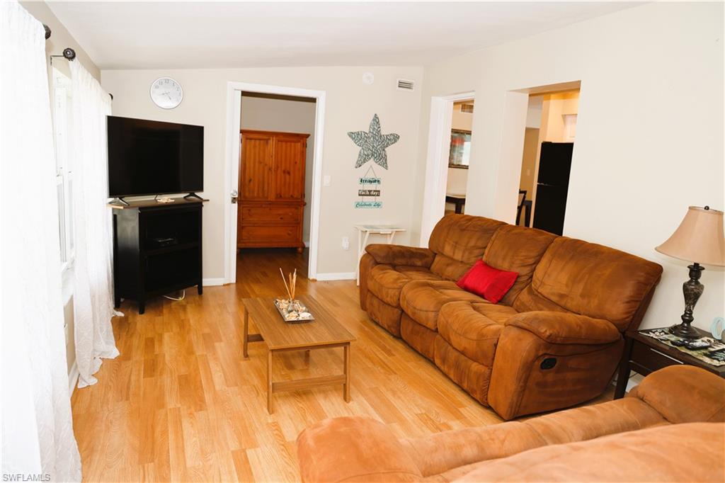 PORT CHARLOTTE - Residential Lease