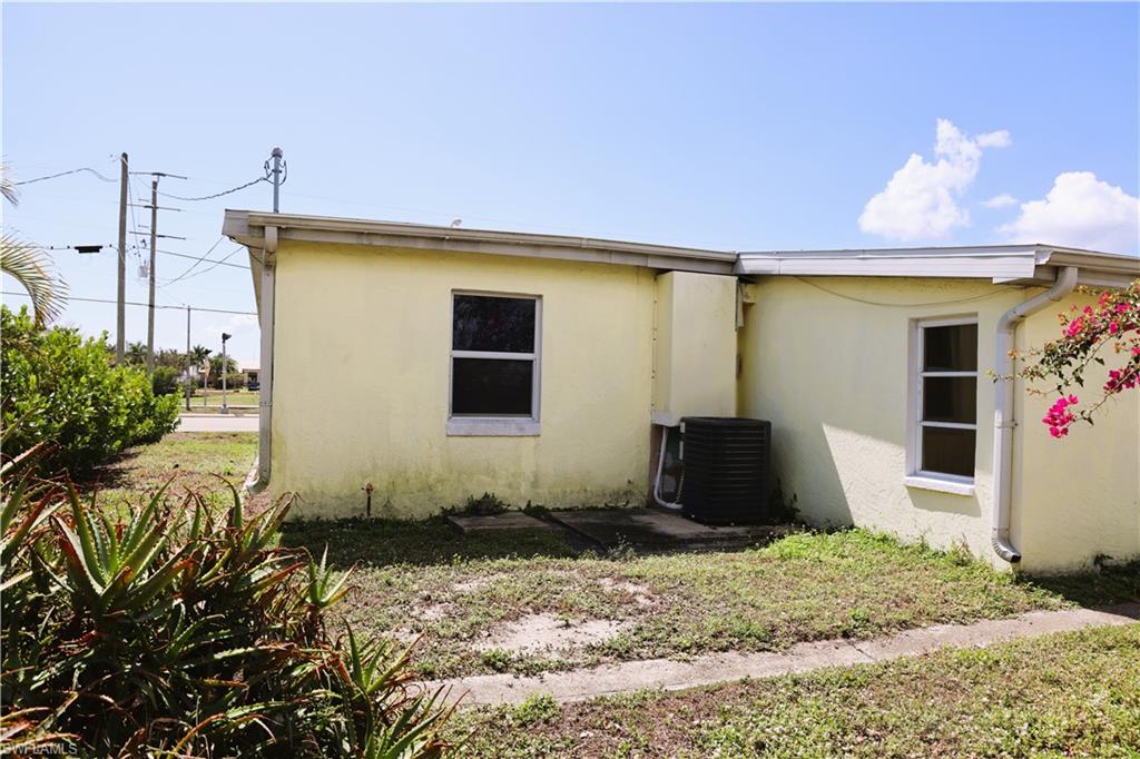 PORT CHARLOTTE - Residential Lease