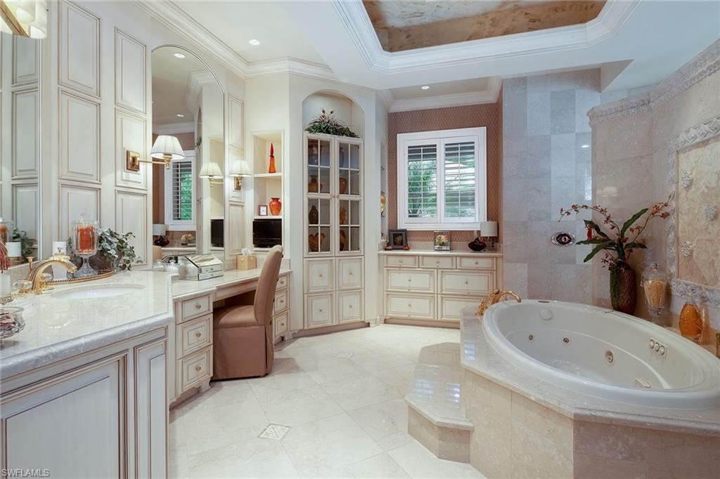 GREY OAKS - Residential