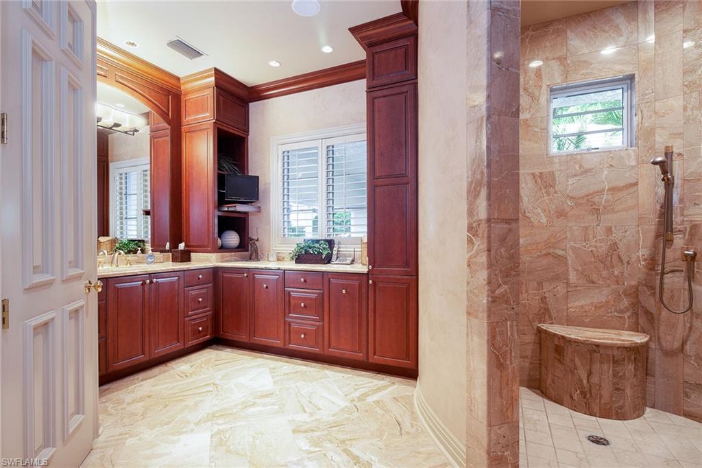 GREY OAKS - Residential