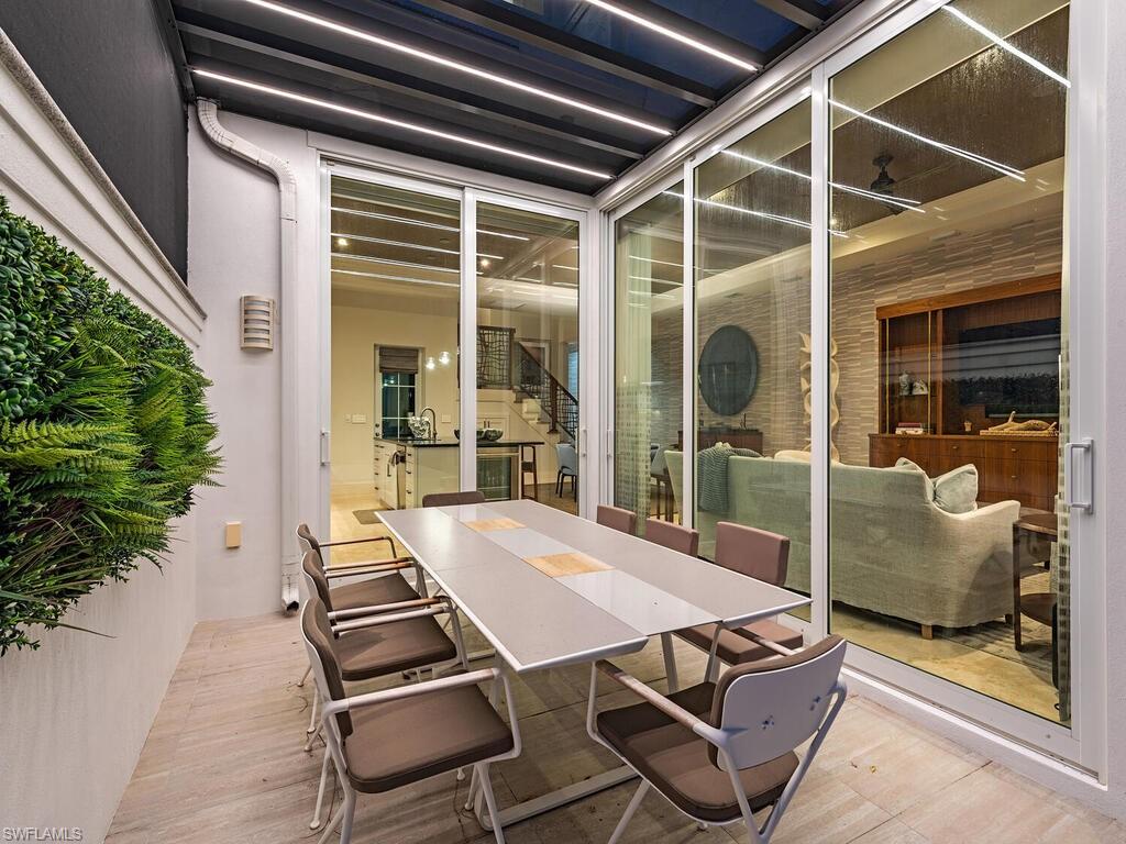 MANORS OF ST. THOMAS - Residential