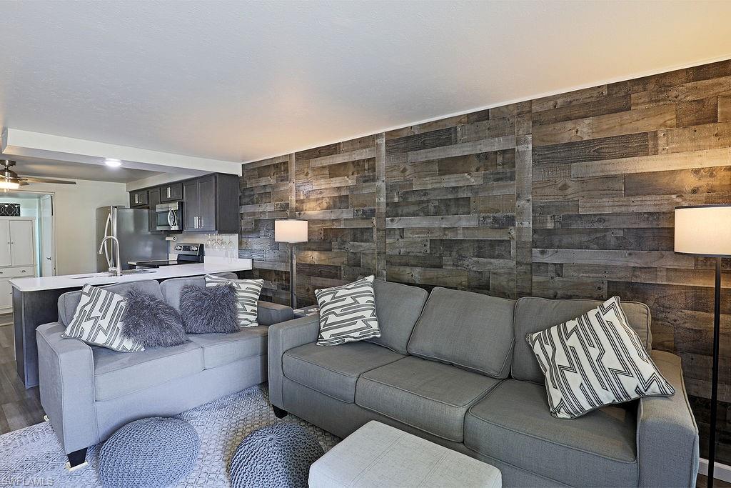 FORT MYERS - Residential Lease