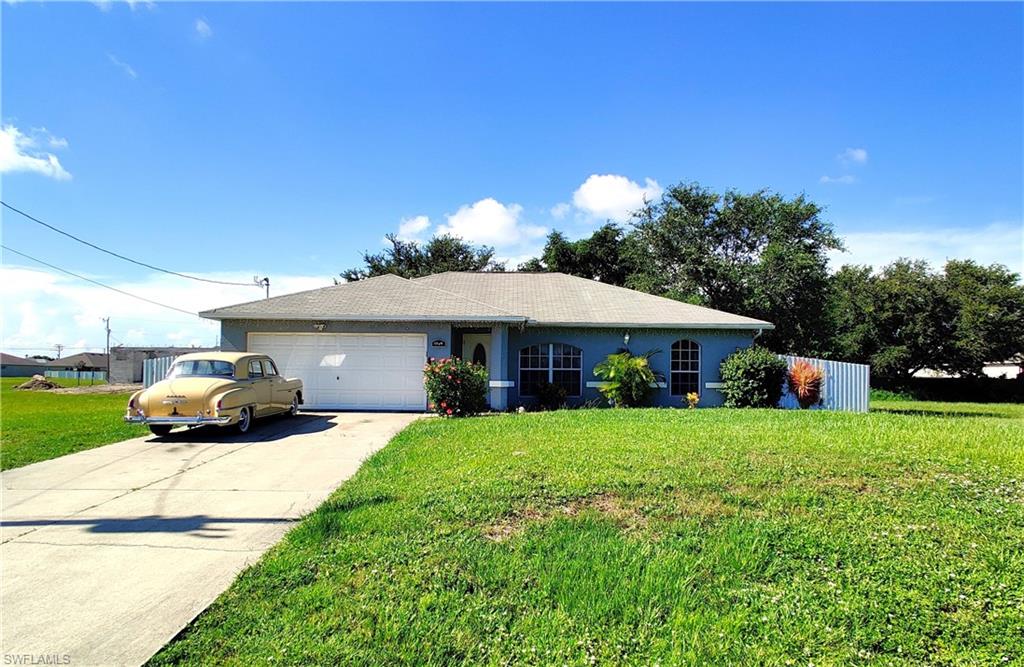 CAPE CORAL - Residential