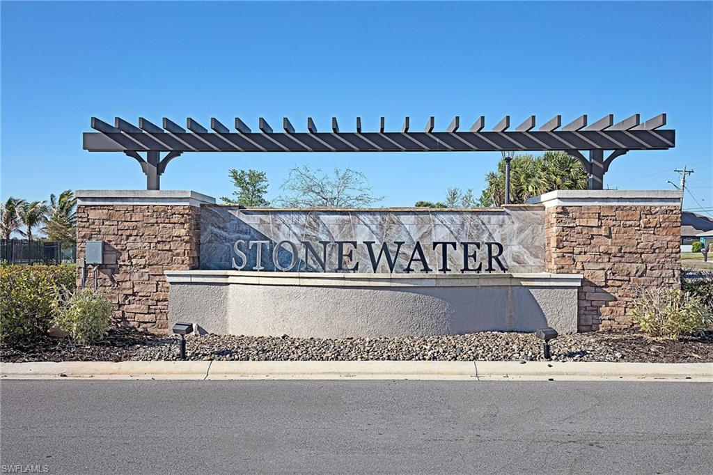 STONEWATER - Residential Lease