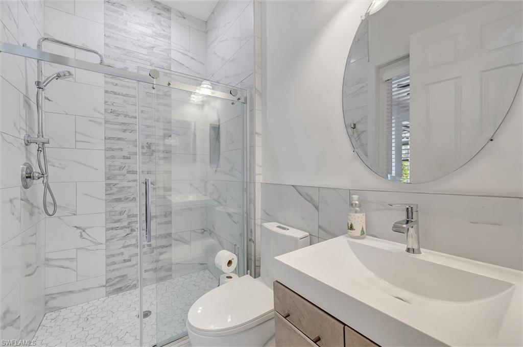 MUSTANG ISLAND - Residential