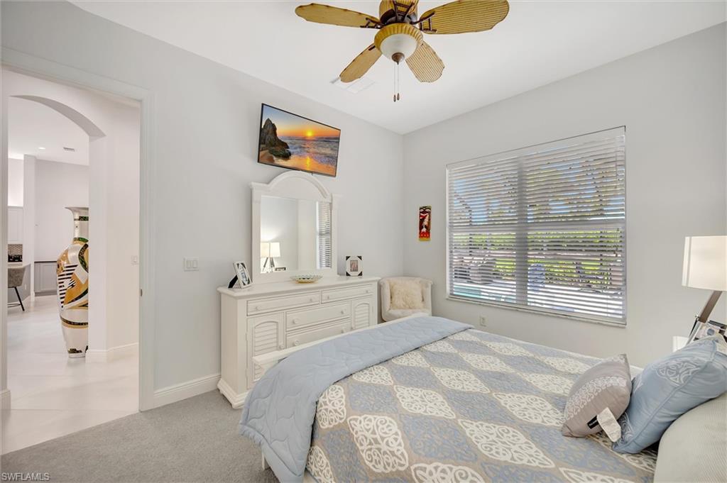 MUSTANG ISLAND - Residential