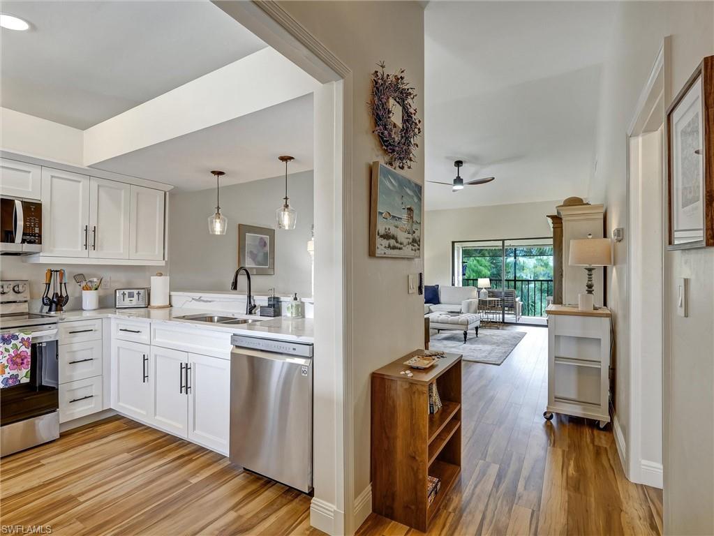 7300 Saint Ives WAY 5301