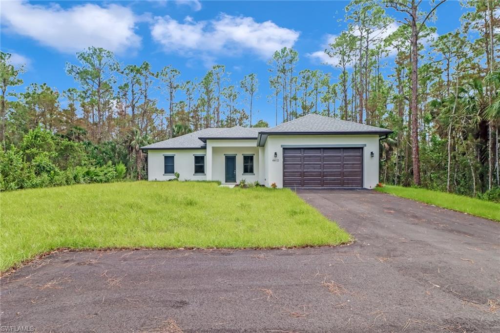 GOLDEN GATE ESTATES - Residential