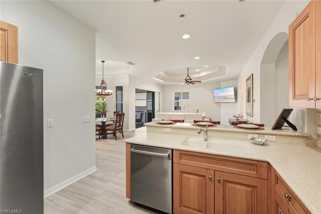 LONGSHORE LAKE - Residential Lease