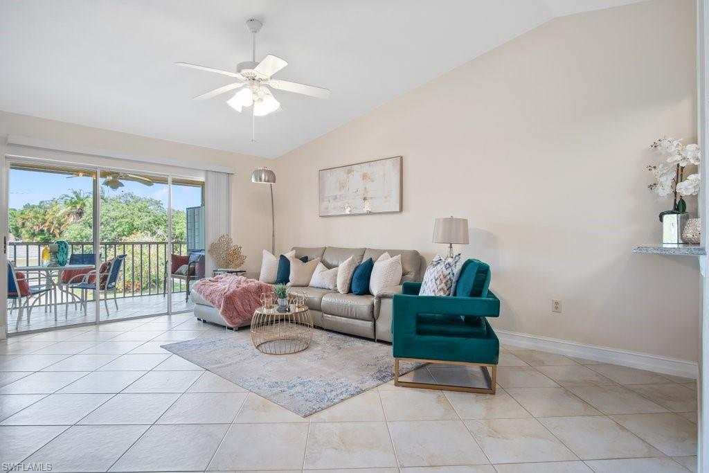 VILLAGE WEST - Residential