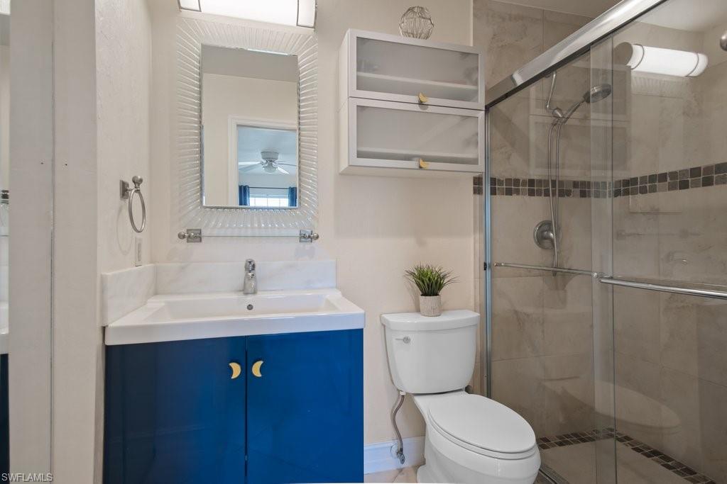 VILLAGE WEST - Residential