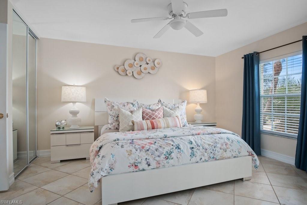 VILLAGE WEST - Residential