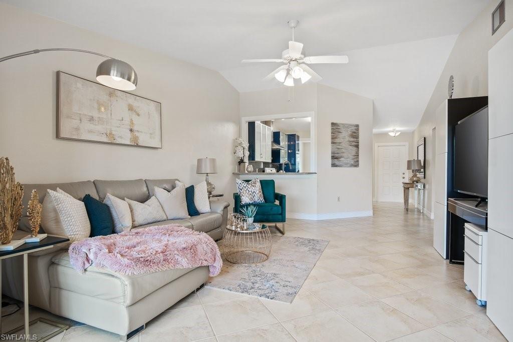 VILLAGE WEST - Residential