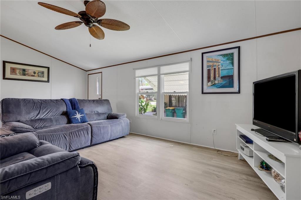 WEST WIND ESTATES - Residential Lease