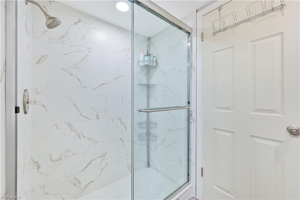 PARKWOODS TOWNHOUSE COMMUNITY - Residential