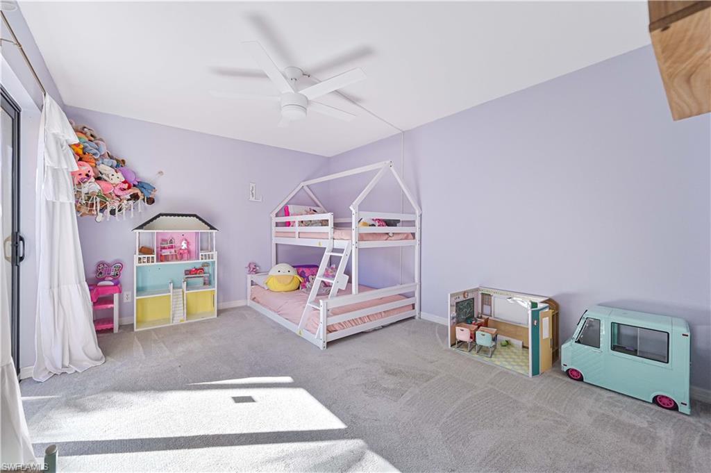 PARKWOODS TOWNHOUSE COMMUNITY - Residential