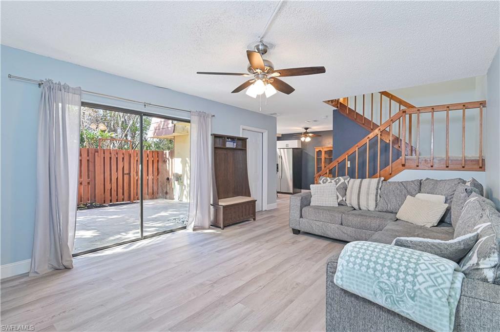 PARKWOODS TOWNHOUSE COMMUNITY - Residential