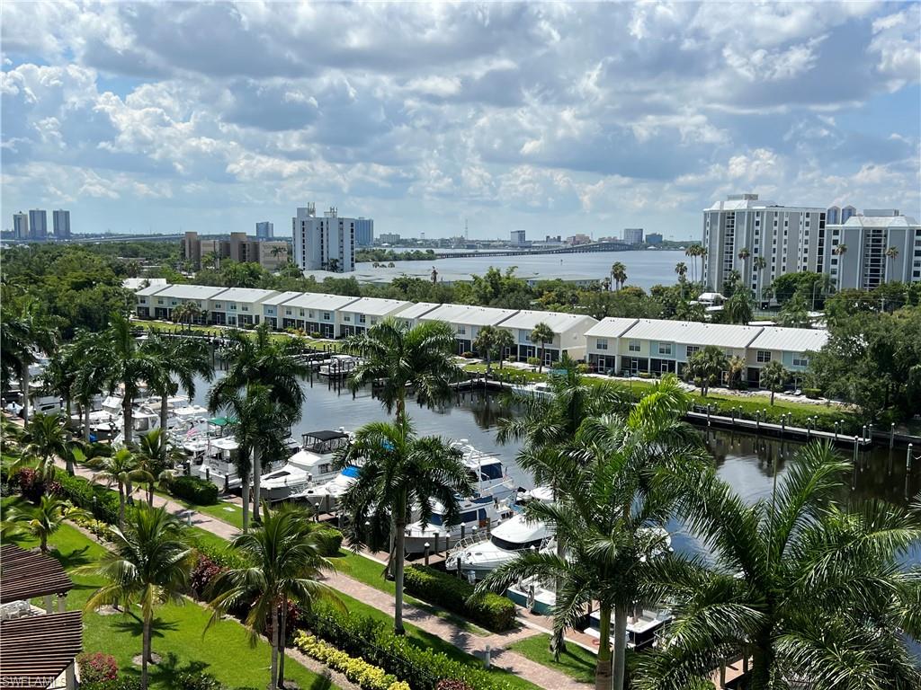 NORTH STAR YACHT CLUB - Residential