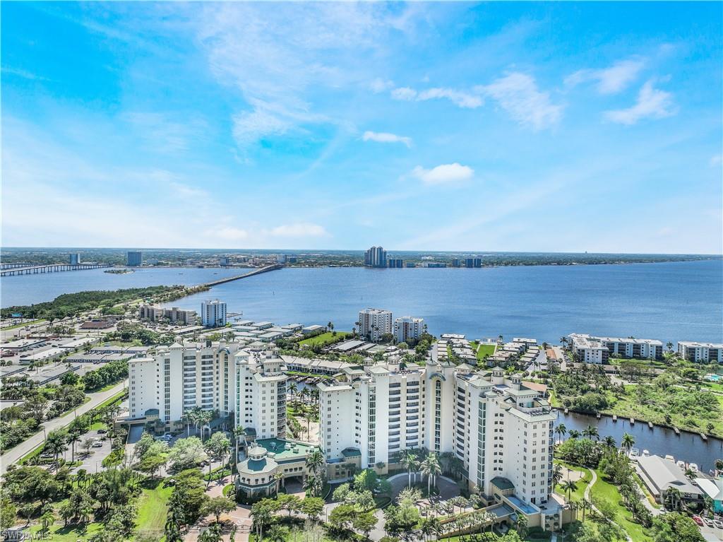 NORTH STAR YACHT CLUB - Residential